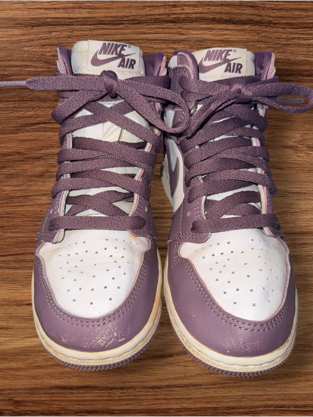 Air Jordan 1 Retro High OG White/purple